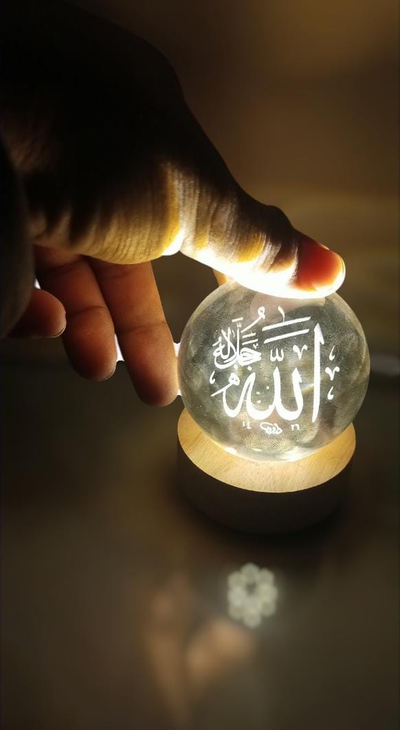 3D Islamic Crystal Ball USB Lamp | Night Lamp with Wooden Base